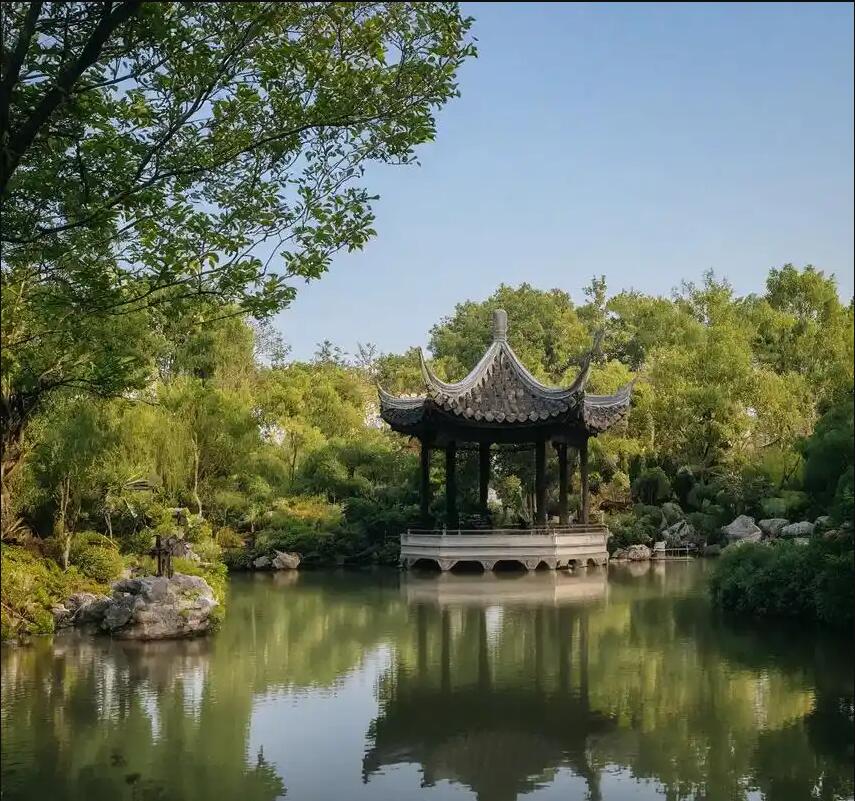 芜湖纸鸳餐饮有限公司